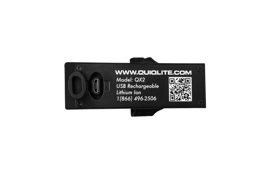 宅配便配送 QuiqLite X2 Tactical LED クイックライト 内蔵充電池